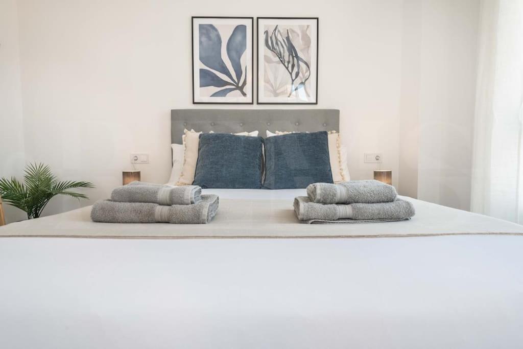 Sunlit & Fresh Apartment - Center By Rems Malaga Zewnętrze zdjęcie