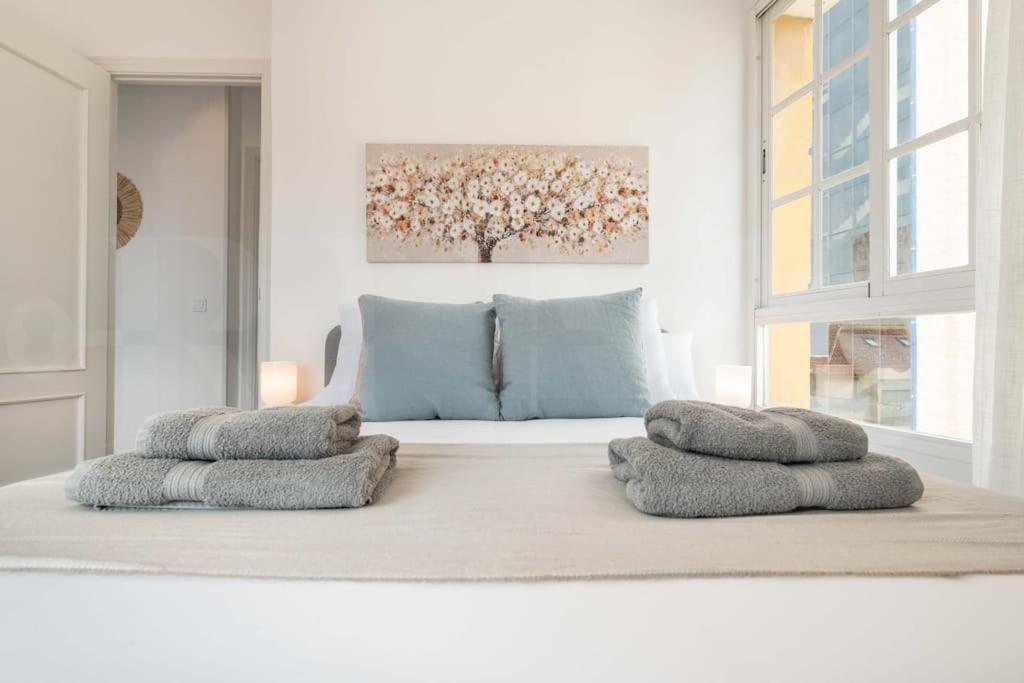 Sunlit & Fresh Apartment - Center By Rems Malaga Zewnętrze zdjęcie